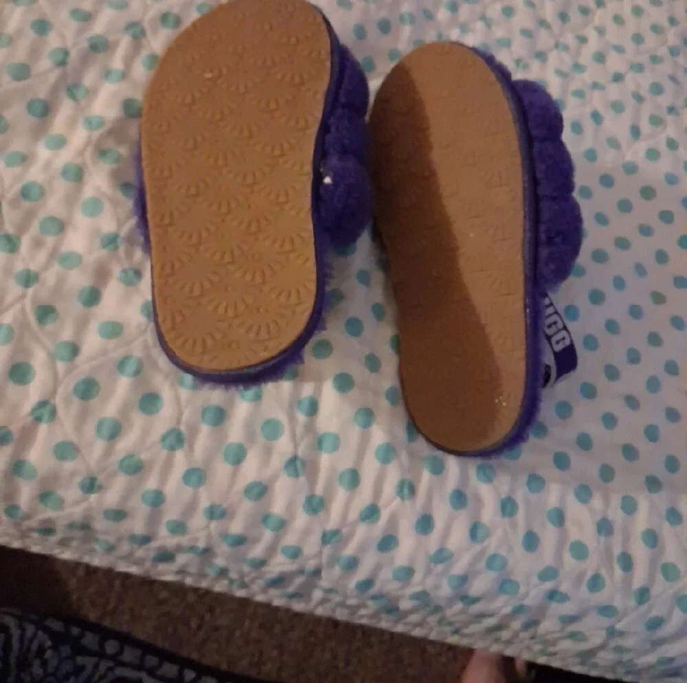 Kids  Uggs Plush Slide Sandals - Purple Sz